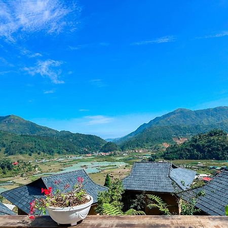 Black Ship Sapa Luaran gambar