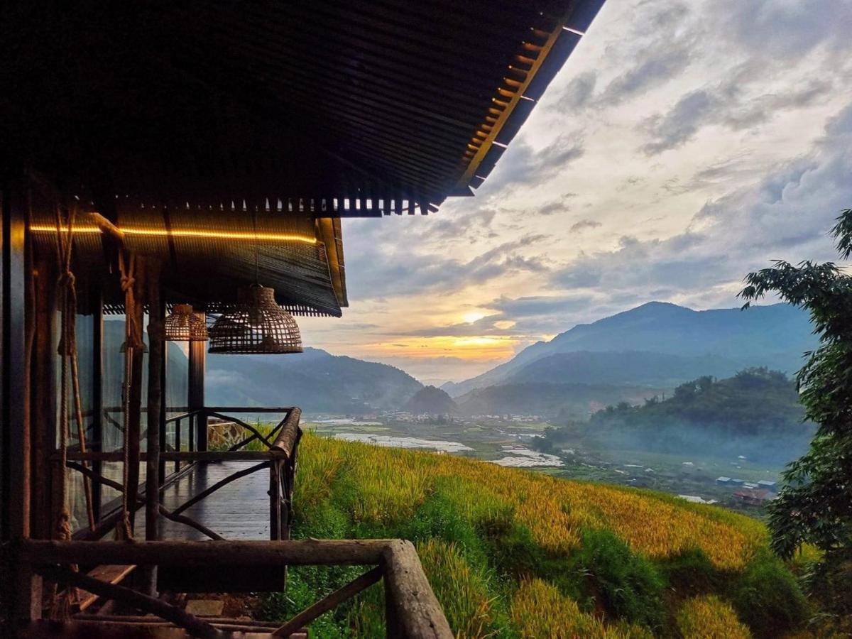 Black Ship Sapa Luaran gambar